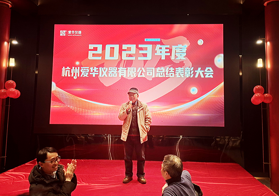 张老师.jpg